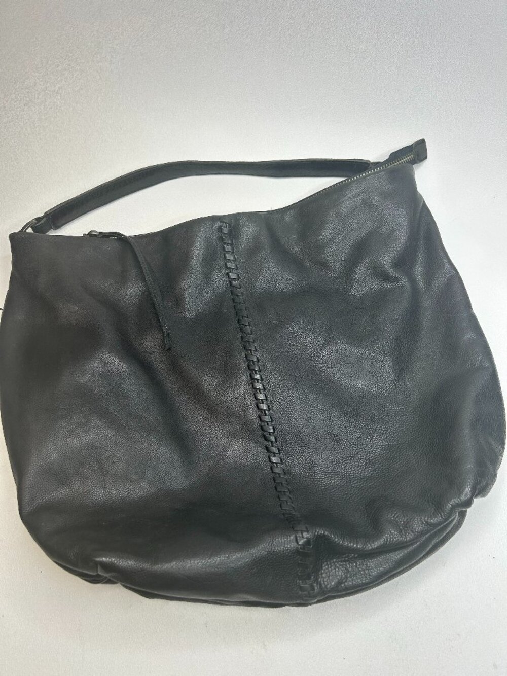 HOBO INTERNATIONAL XL Black Leather Hobo w/Whipstitch & Large Front Pocket